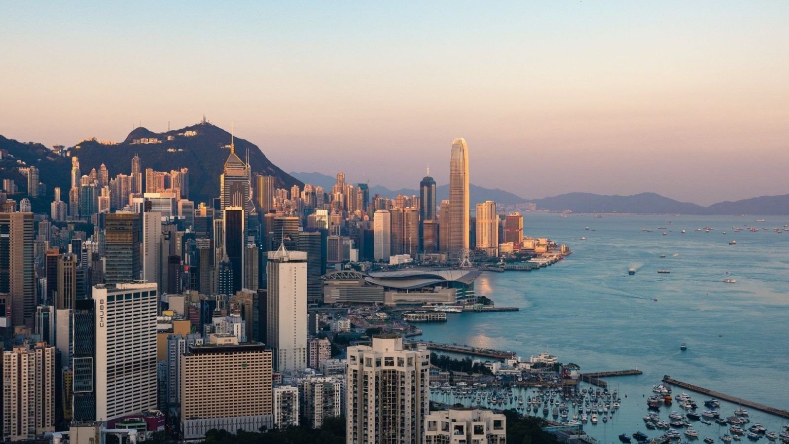 Best Time To Visit Hong Kong: Your Season-By-Season Travel Guide
